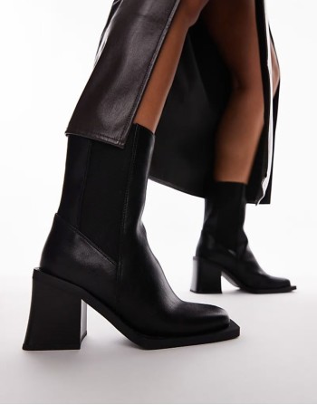 Wide Fit Nisha block heeled chelsea boots in black