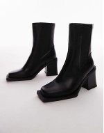 Wide Fit Nisha block heeled chelsea boots in black
