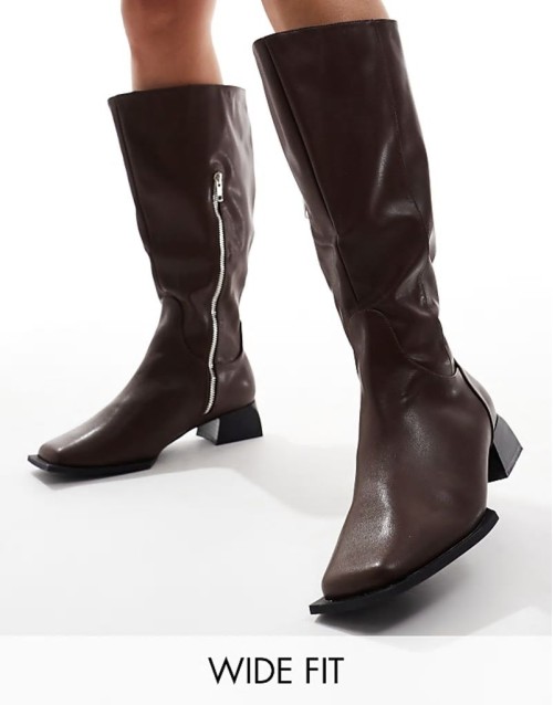 ‌Stylish Elixir knee boots with square toe in brown