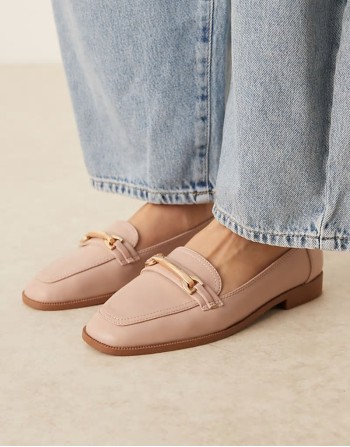 Verity loafer flat shoes with trim in blush