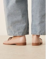 Verity loafer flat shoes with trim in blush