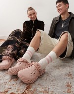 Unisex Echo clogs in pink clay