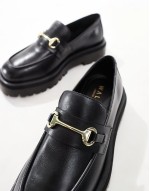 Dana trim loafer in black leather