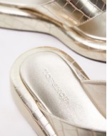 Jonah toe post footbed sandal in gold