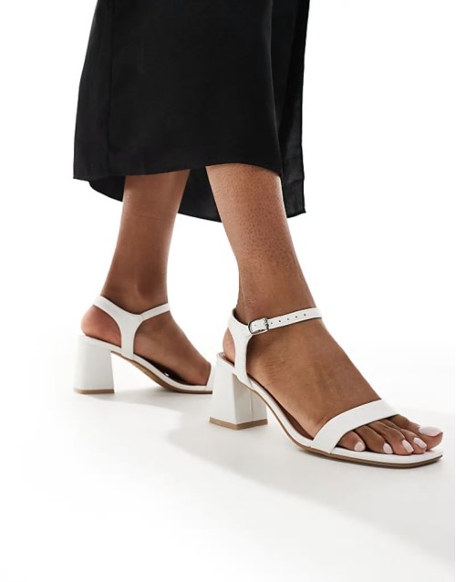 block heel sandal in white