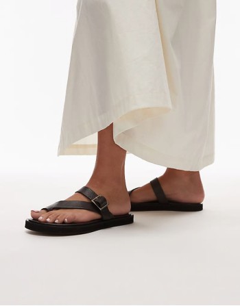 Kimberley leather flat sandal in black