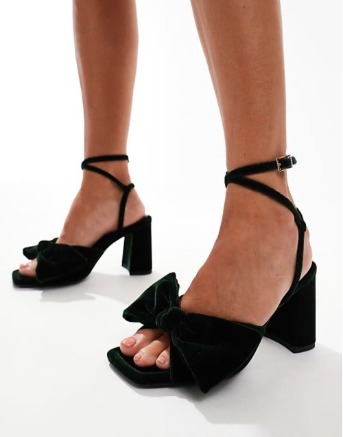 Hitched bow detail mid block heeled sandals in green